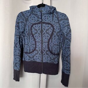 Lululemon Vintage Celtic Print Soft Hoodie Size 4